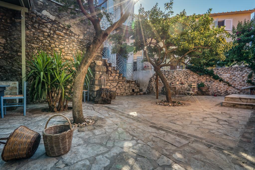 Adrieli Houses Agios Nikolaos  Exterior foto